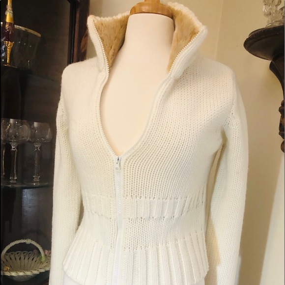 doki geki Sweaters - Goki Geki cropped knit sweater jacket.